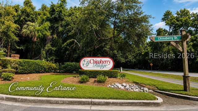 17 Monticello Dr, Hilton Head Island, SC 29926