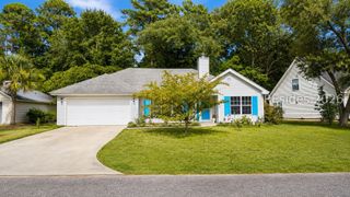 17 Monticello Dr, Hilton Head Island, SC 29926