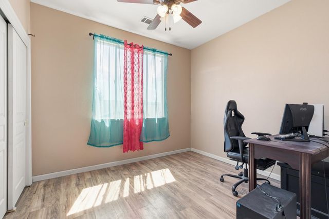 2410 Jessica Cir, Escalon, CA 95320