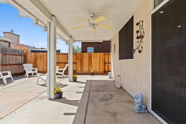 2410 Jessica Cir, Escalon, CA 95320