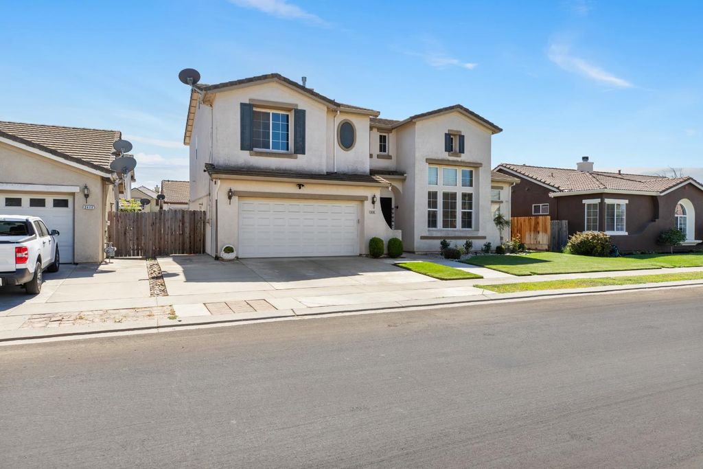 2410 Jessica Cir, Escalon, CA 95320