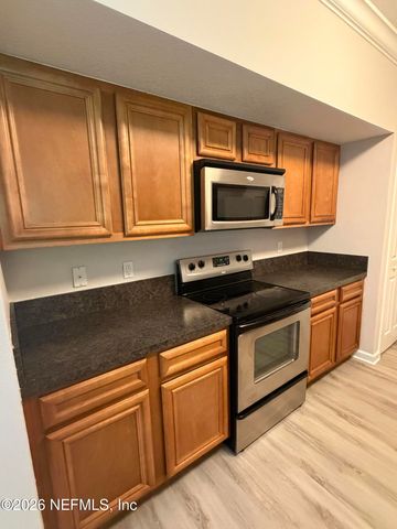 8235 LOBSTER BAY Court 206, Jacksonville, FL 32256