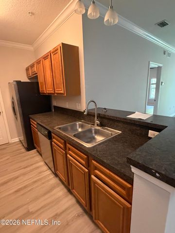 8235 LOBSTER BAY Court 206, Jacksonville, FL 32256