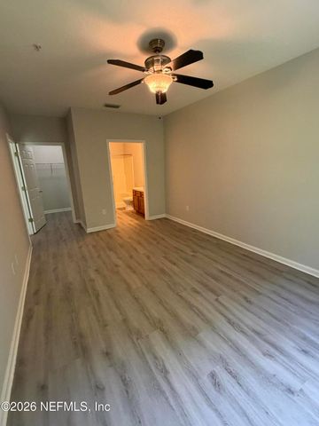 8235 LOBSTER BAY Court 206, Jacksonville, FL 32256