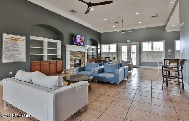 8235 LOBSTER BAY Court 206, Jacksonville, FL 32256