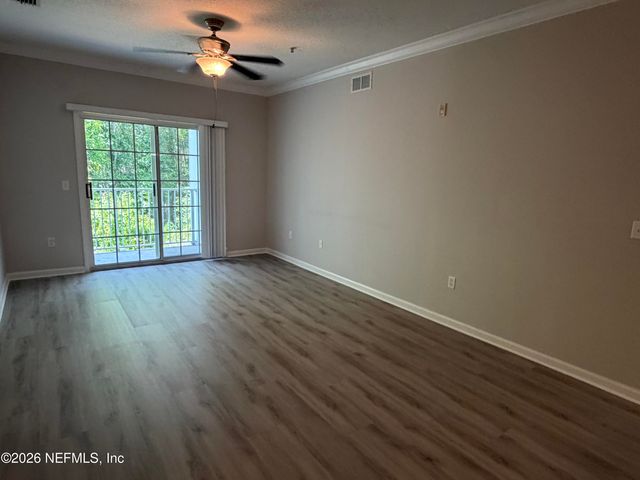 8235 LOBSTER BAY Court 206, Jacksonville, FL 32256