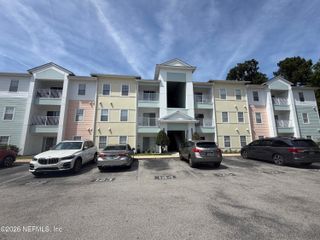 8235 LOBSTER BAY Court 206, Jacksonville, FL 32256