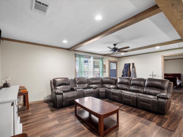 1976 County Road 5017, Cleveland, TX 77327