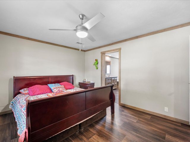 1976 County Road 5017, Cleveland, TX 77327