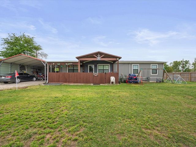1976 County Road 5017, Cleveland, TX 77327