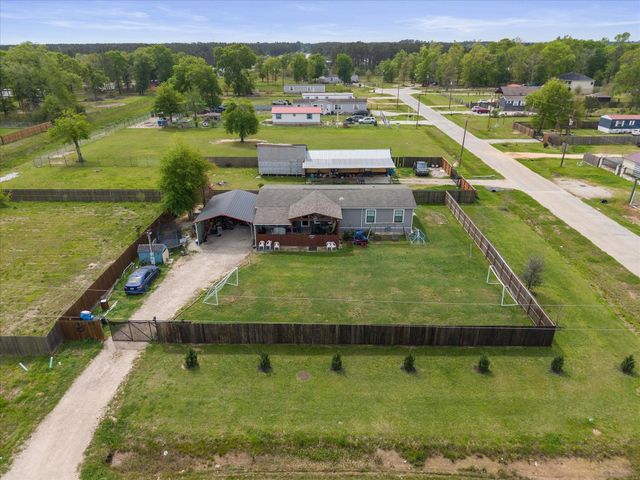1976 County Road 5017, Cleveland, TX 77327