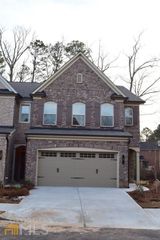 5 Holdings Drive, Lawrenceville, GA 30044