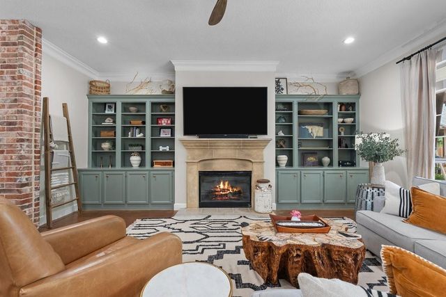 2713 Luella Avenue, Deer Park, TX 77536