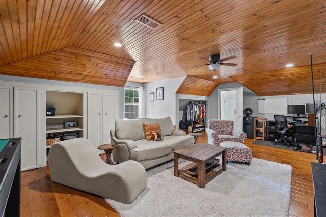 2713 Luella Avenue, Deer Park, TX 77536