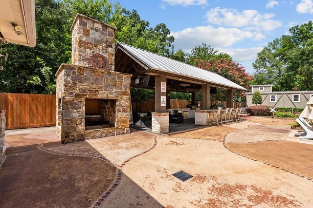 2713 Luella Avenue, Deer Park, TX 77536