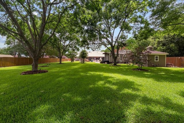 2713 Luella Avenue, Deer Park, TX 77536