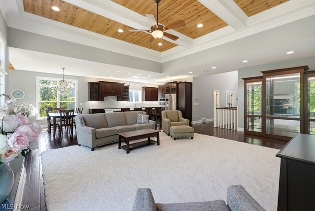13461 Prescott Lane, Strongsville, OH 44136