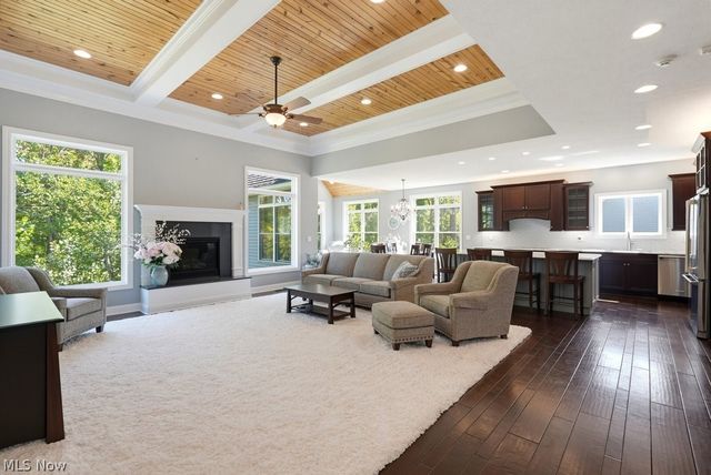 13461 Prescott Lane, Strongsville, OH 44136