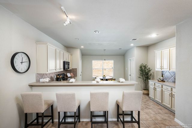 3706 Cotoneaster, San Antonio, TX 78261