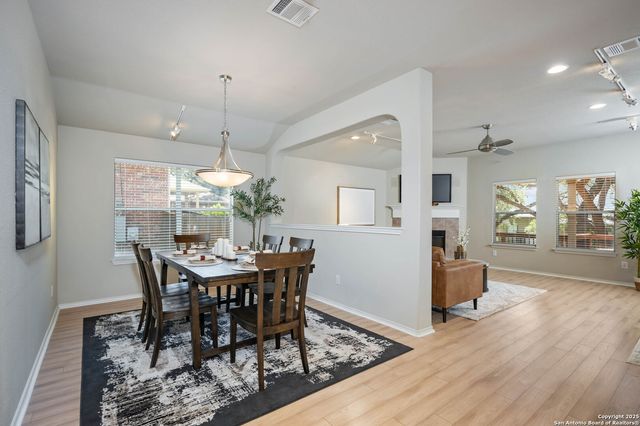 3706 Cotoneaster, San Antonio, TX 78261