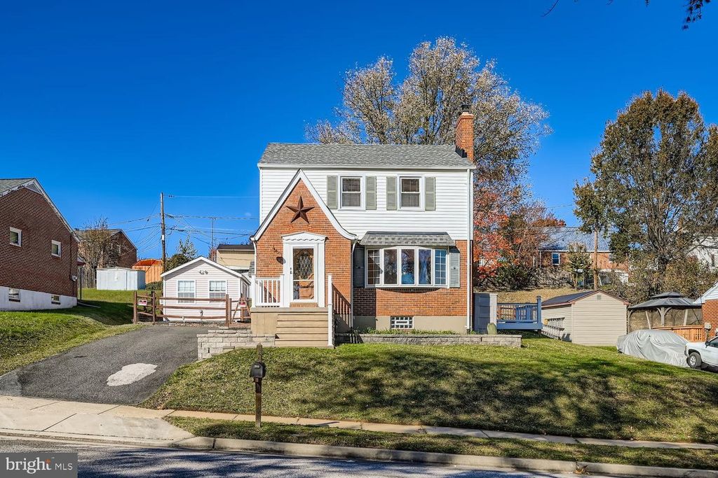 8004 SAGRAMORE RD, Rosedale, MD 21237