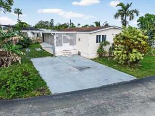 35250 SW 177th Ct 190, Homestead, FL 33034