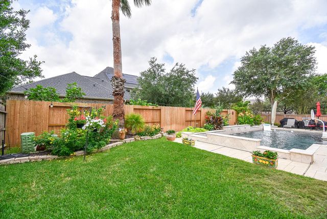 27427 Guthrie Ridge Lane, Katy, TX 77494