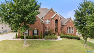 137 Rainbow Glen Circle, Madison, AL 35758