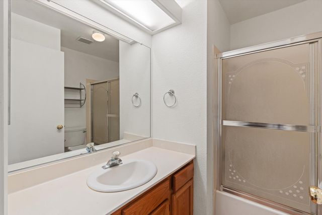 8625 Valley Rim Way, Antelope, CA 95843