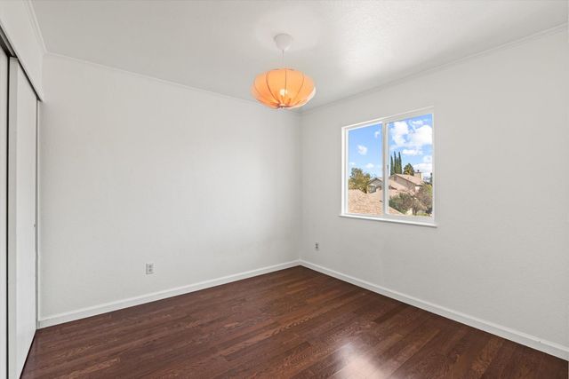 8625 Valley Rim Way, Antelope, CA 95843