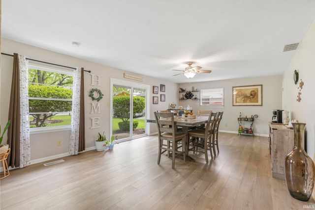 4301 Lynwood Court, Fort Wayne, IN 46815