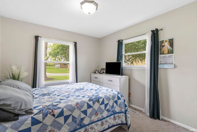 4301 Lynwood Court, Fort Wayne, IN 46815