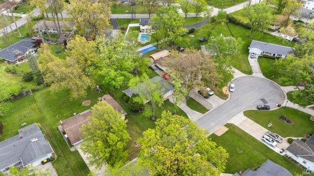 4301 Lynwood Court, Fort Wayne, IN 46815