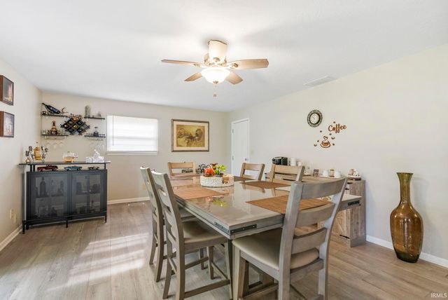 4301 Lynwood Court, Fort Wayne, IN 46815