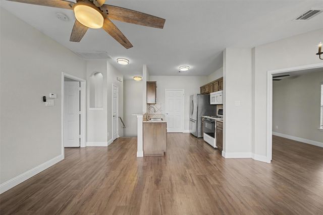 1481 Old Settlers BLVD 1401, Round Rock, TX 78664