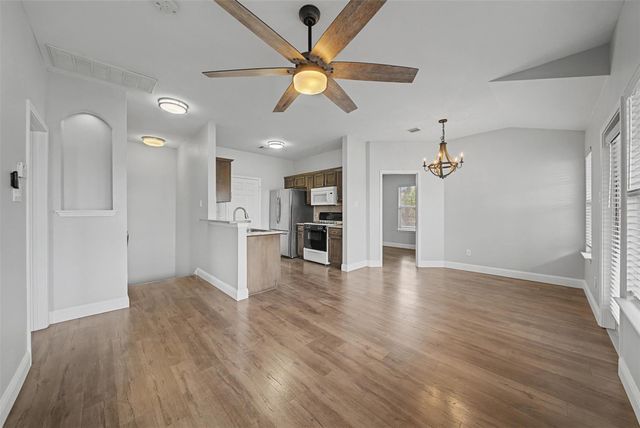 1481 Old Settlers BLVD 1401, Round Rock, TX 78664