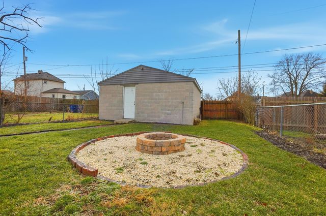 573 E Mithoff Street, Columbus, OH 43206