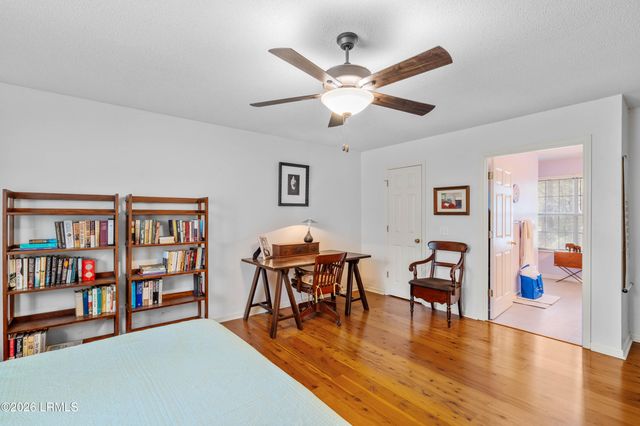 10 Moultrie Court, Beaufort, SC 29907