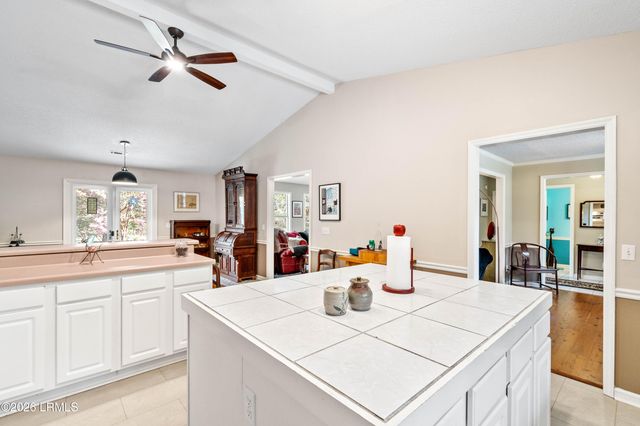 10 Moultrie Court, Beaufort, SC 29907
