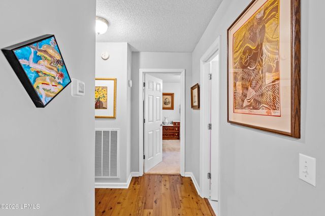 10 Moultrie Court, Beaufort, SC 29907