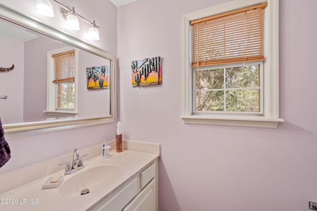 10 Moultrie Court, Beaufort, SC 29907