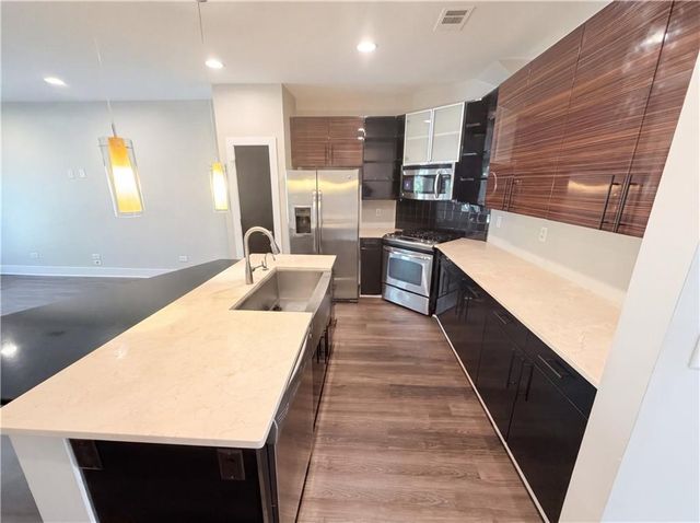 2030 Main Street NW 203, Atlanta, GA 30318