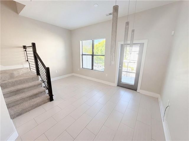 2030 Main Street NW 203, Atlanta, GA 30318