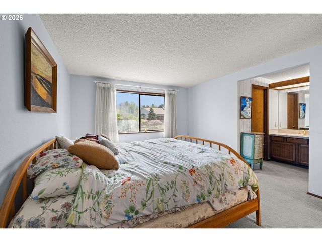 2342 Ne 149TH Ave, Portland, OR 97230
