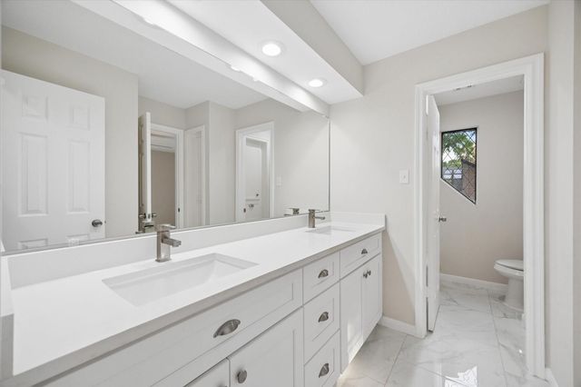 18310 Widcombe Drive, Houston, TX 77084