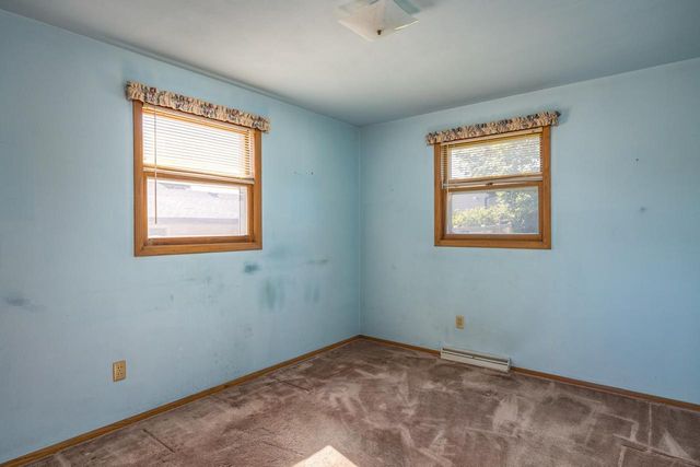 445 GLENVIEW AVENUE, Combined Locks, WI 54113