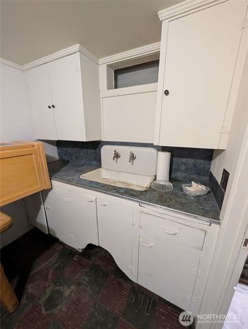9291 W Belfair Valley Road, Bremerton, WA 98312