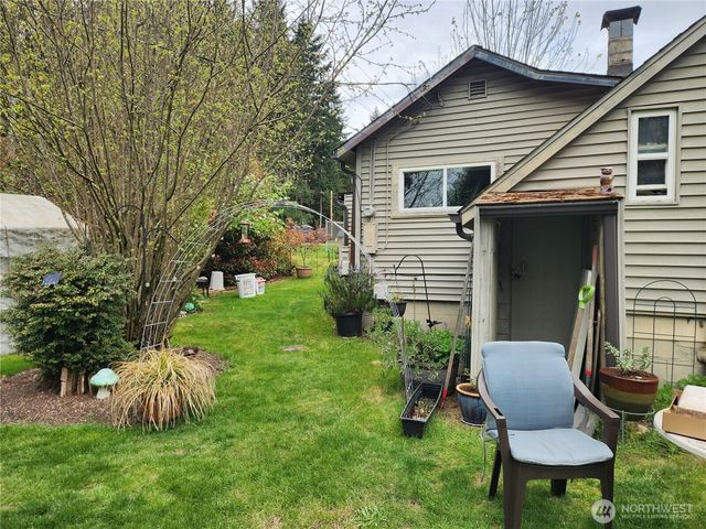 9291 W Belfair Valley Road, Bremerton, WA 98312