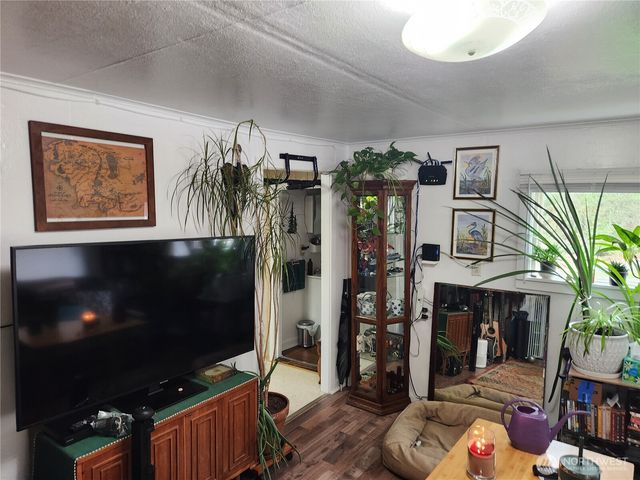 9291 W Belfair Valley Road, Bremerton, WA 98312