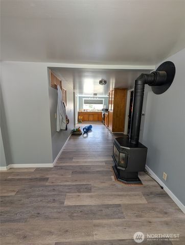 9291 W Belfair Valley Road, Bremerton, WA 98312